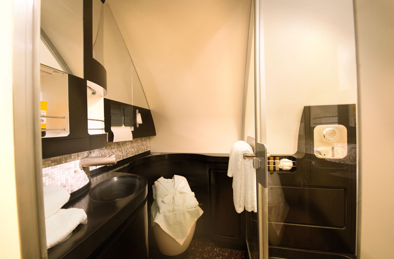 Badezimmer der Etihad Residence Suite im Airbus A380